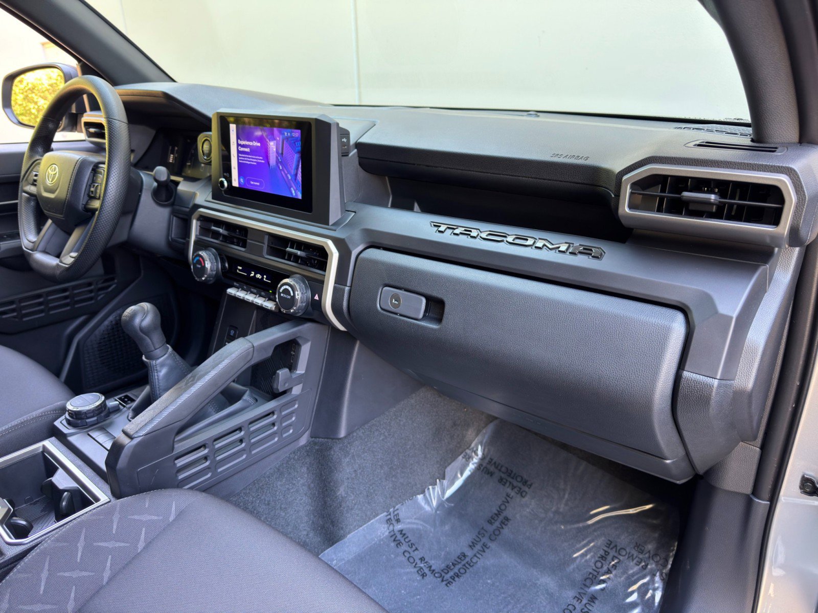 Used 2024 Toyota Tacoma SR image 11