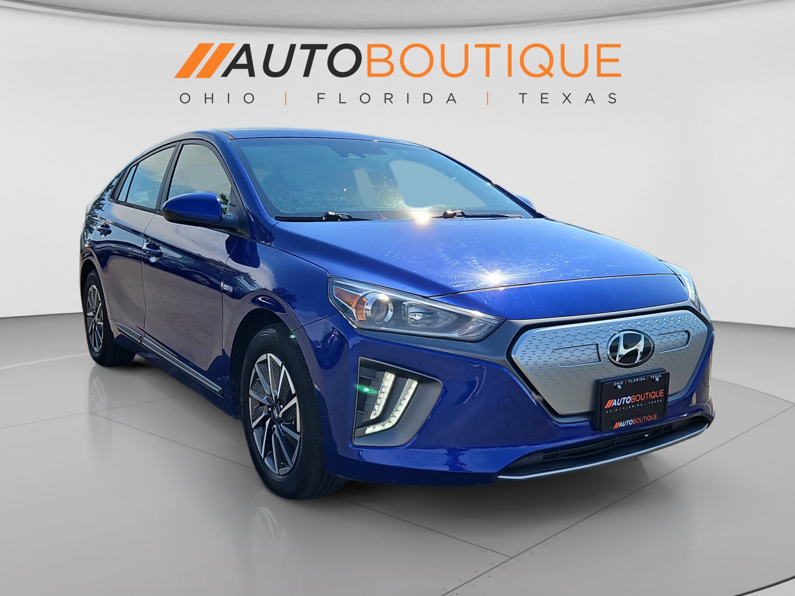 Used 2020 Hyundai Ioniq SE FWD image 8