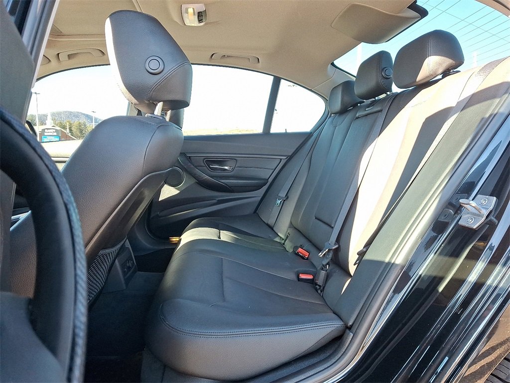 Used 2013 BMW 328i xDrive Sedan image 10