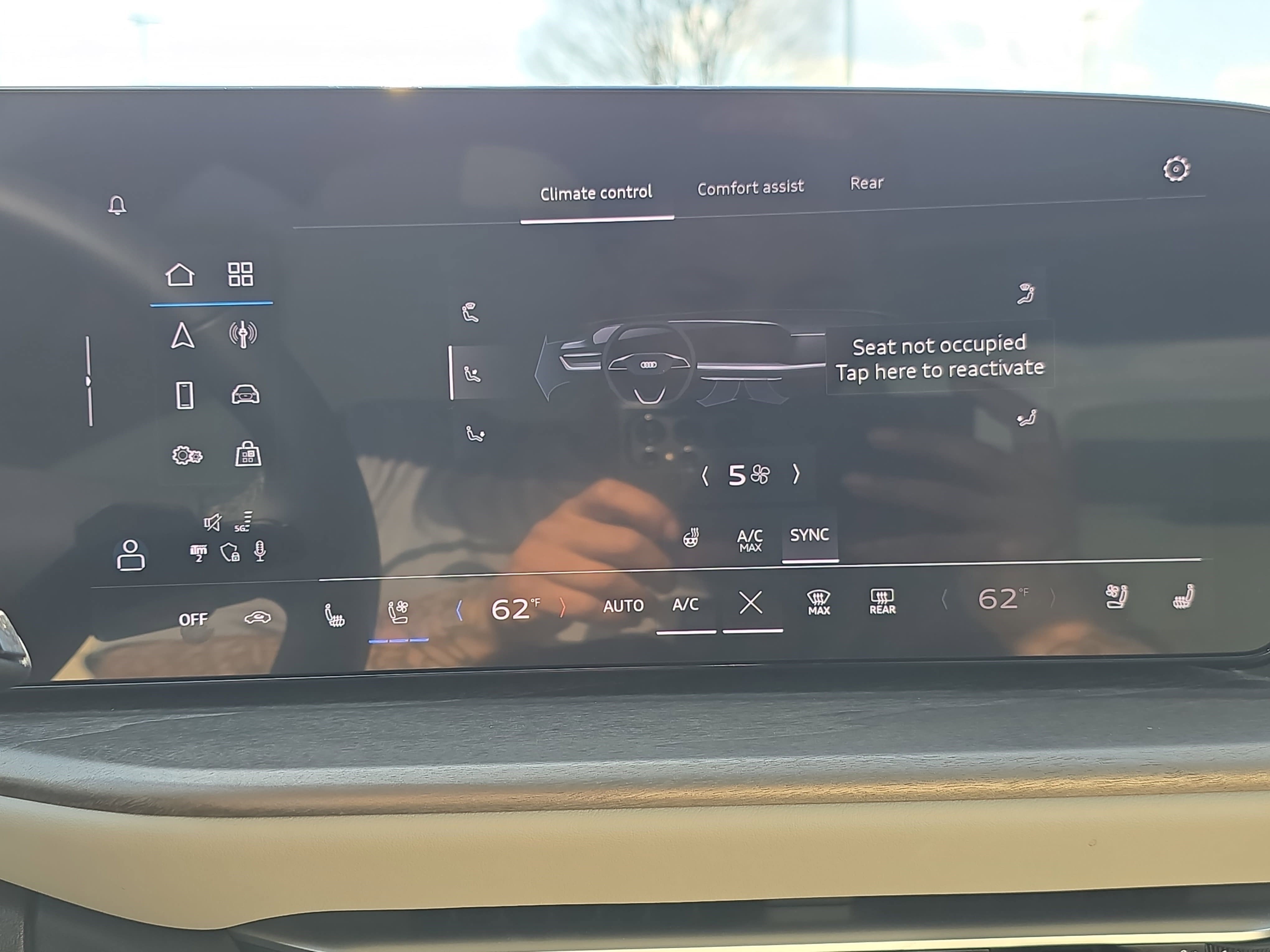 Certified 2025 Audi Q5 Premium Plus w/ Premium Plus image 18