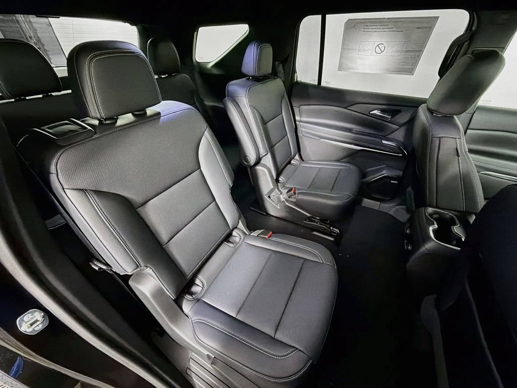 New 2027 Chevrolet Traverse LT w/ Enhanced Driving Package FWD image 29