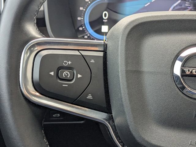 Certified 2023 Volvo C40 Recharge Core image 33