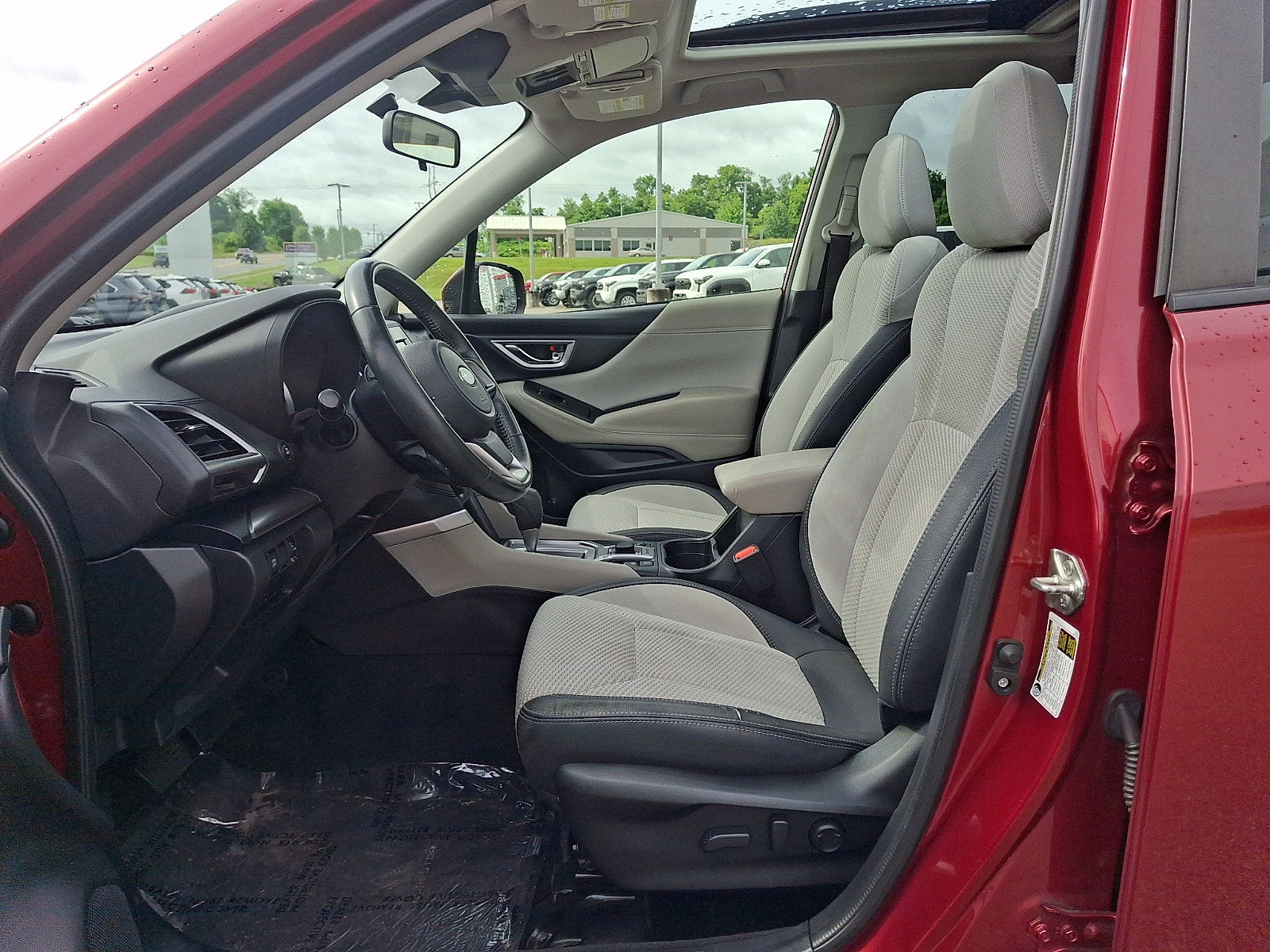 Used 2022 Subaru Forester Premium AWD/4WD image 13