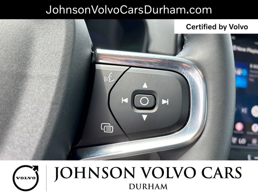 Certified 2024 Volvo XC40 Recharge Ultimate RWD image 19