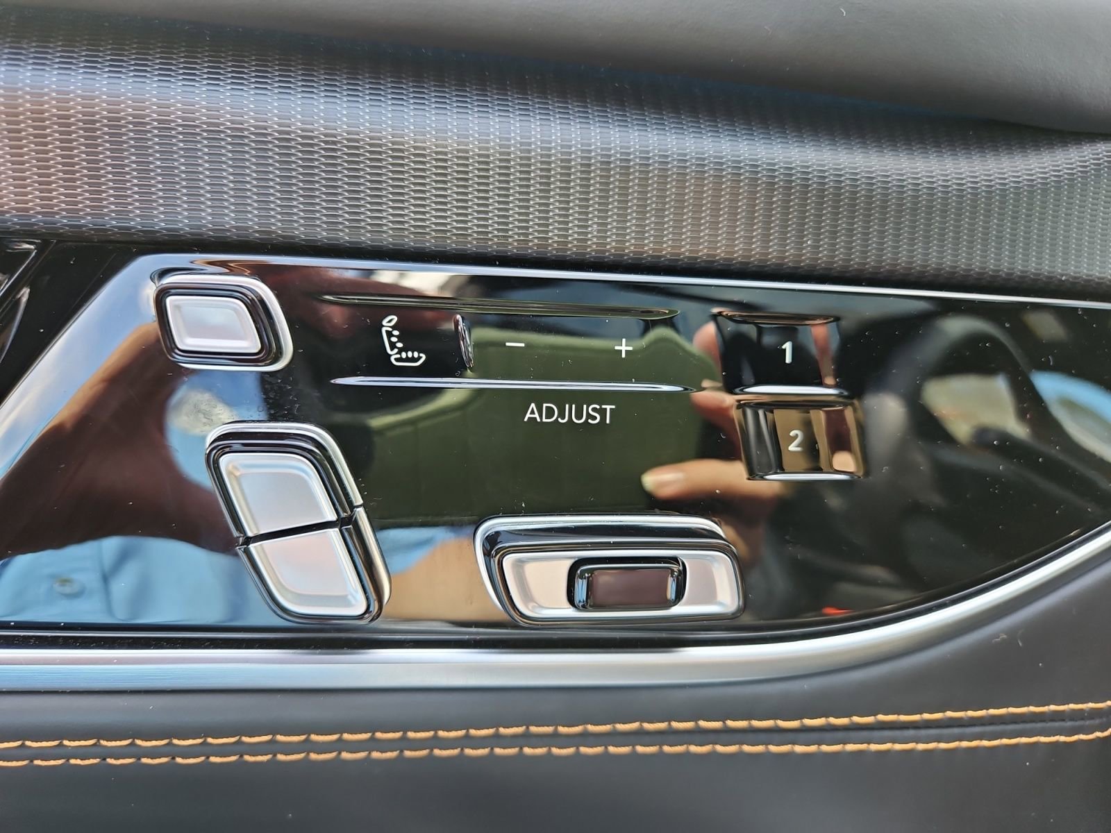 Used 2024 Jeep Grand Wagoneer Series III w/ Quick Order Packagew 28T image 22