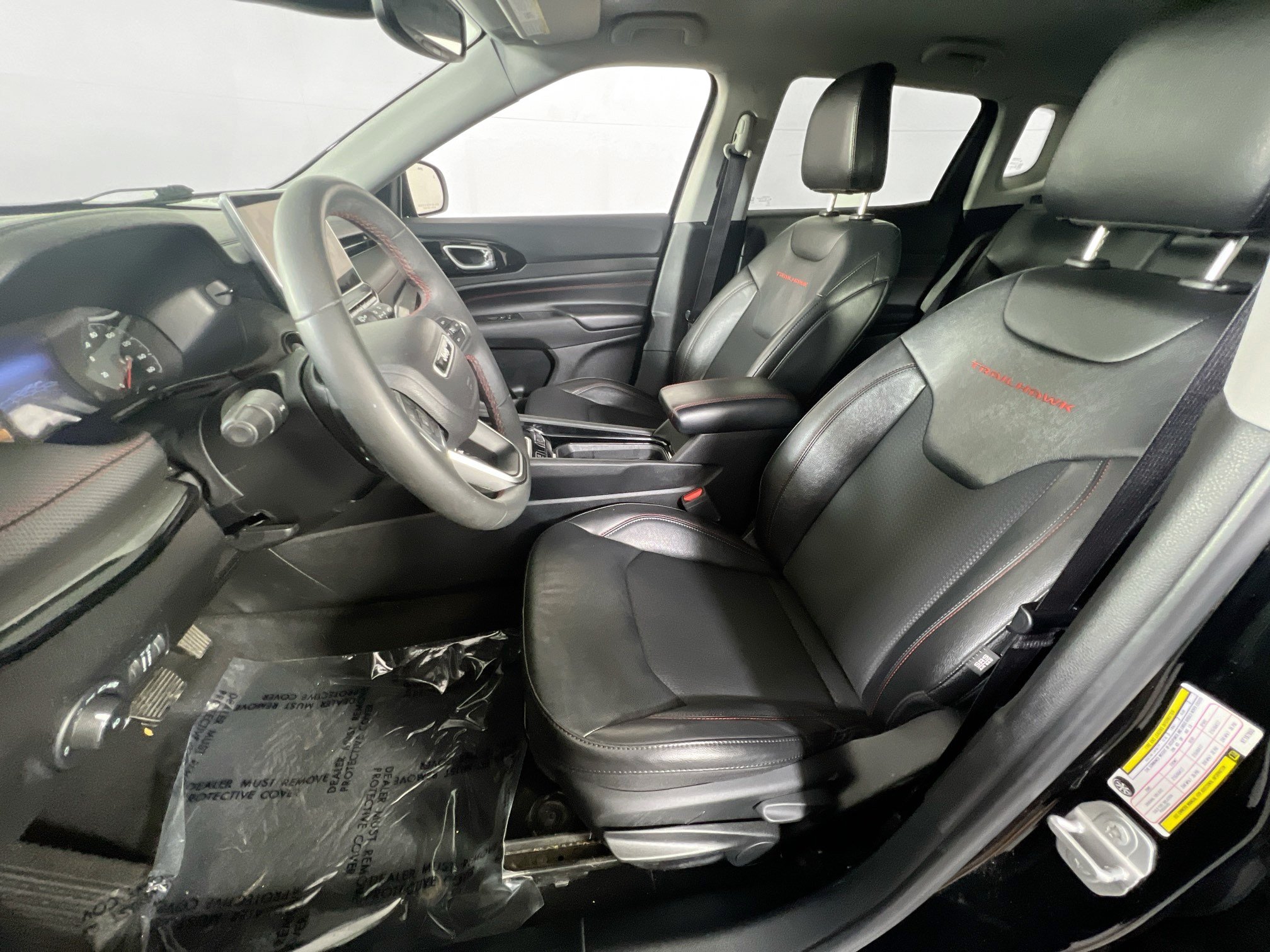 Used 2022 Jeep Compass Trailhawk AWD/4WD image 19