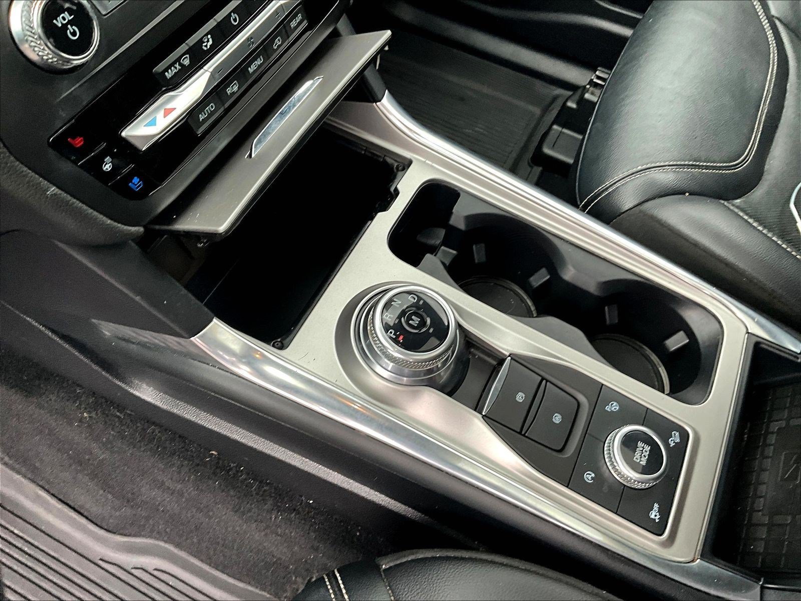Used 2020 Ford Explorer ST w/ Premium Technology Package AWD/4WD image 18