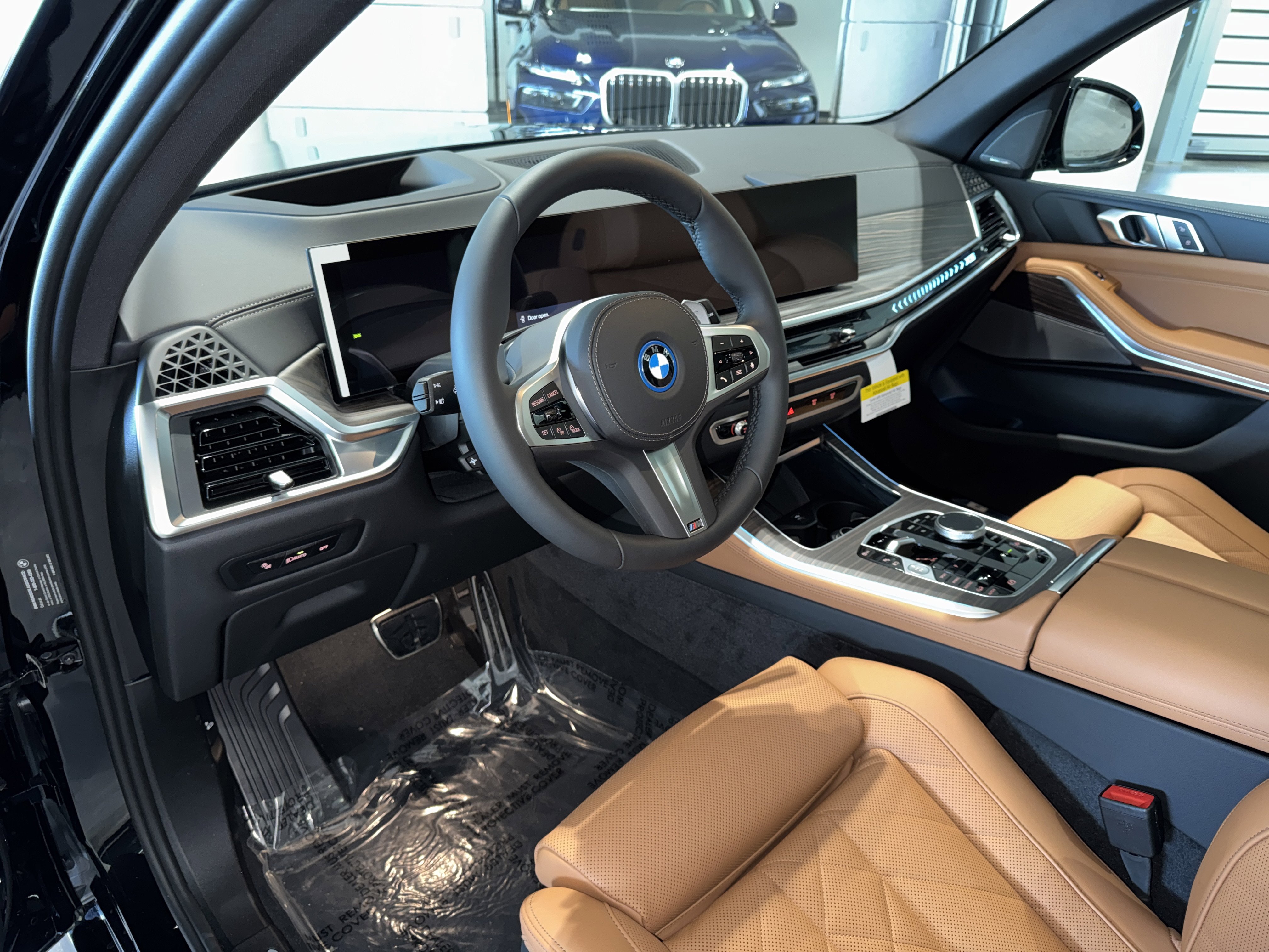 New 2026 BMW X5 xDrive50e w/ M Sport Package image 15