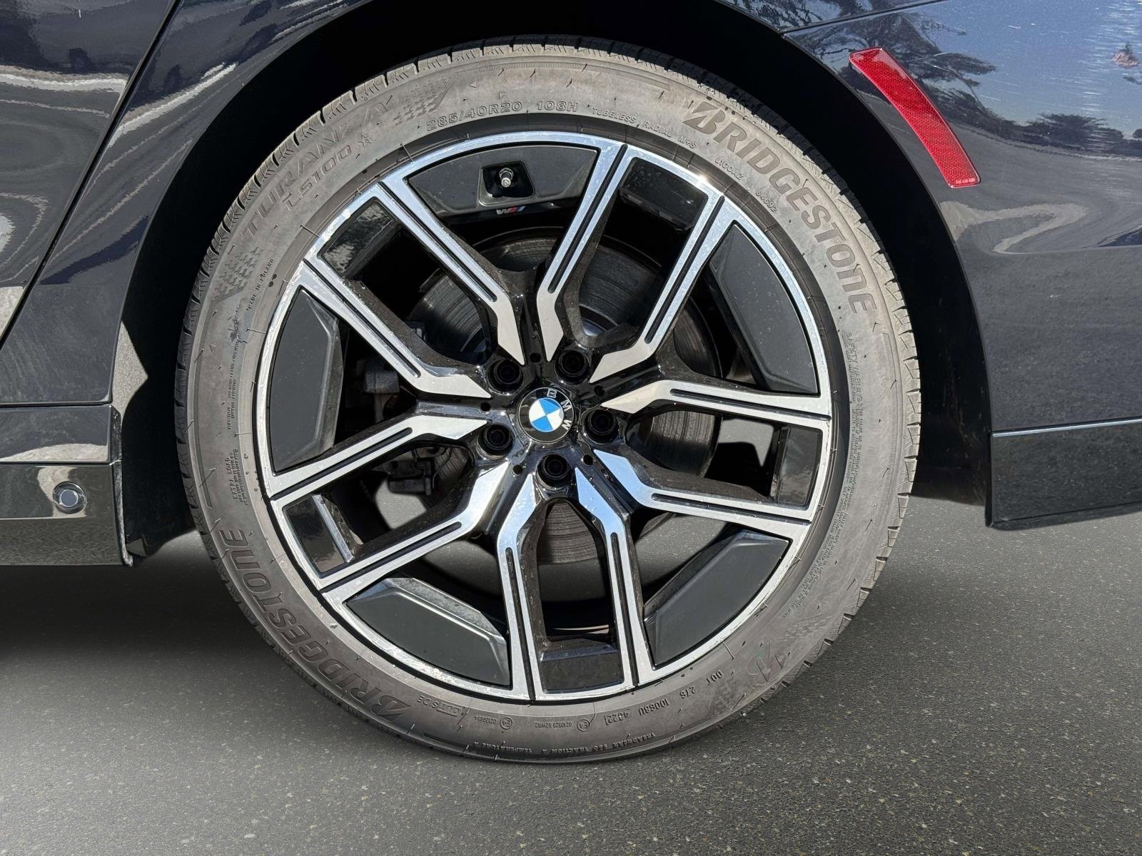 Used 2023 BMW 740i 740i image 14