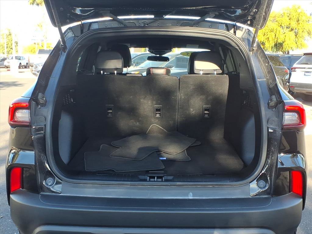 Used 2025 Ford Escape ST-Line image 10