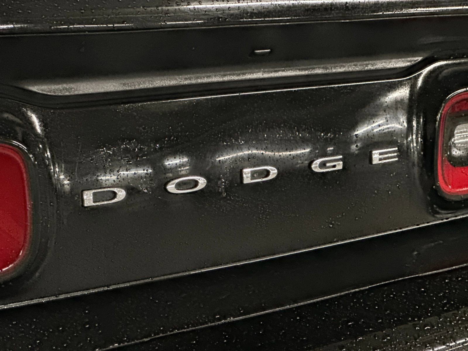 Used 2023 Dodge Challenger SXT image 34