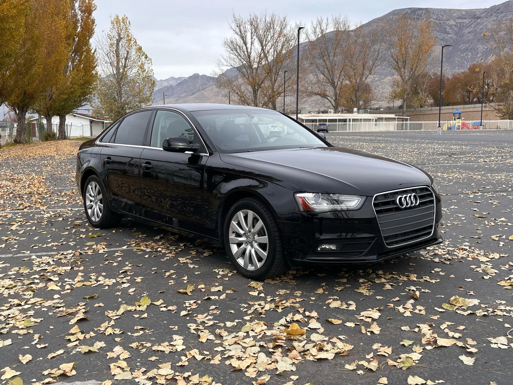 Used 2013 Audi A4 2.0T Premium w/ Convenience Pkg image 11