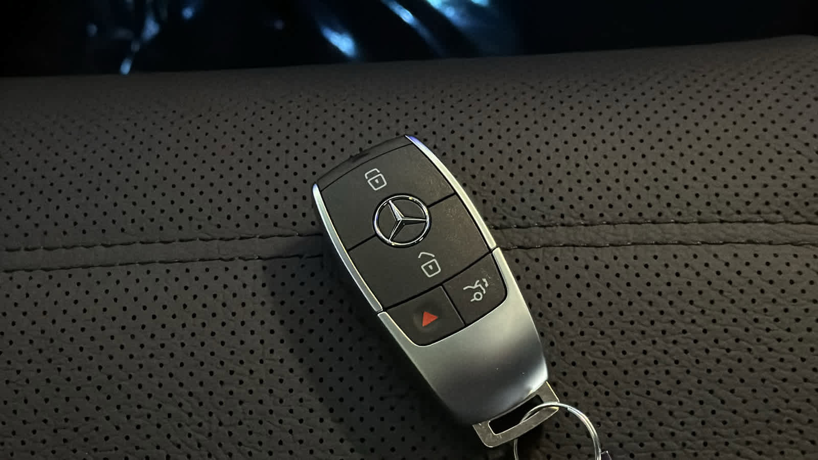 New 2026 Mercedes-Benz GLE 450 4MATIC image 38