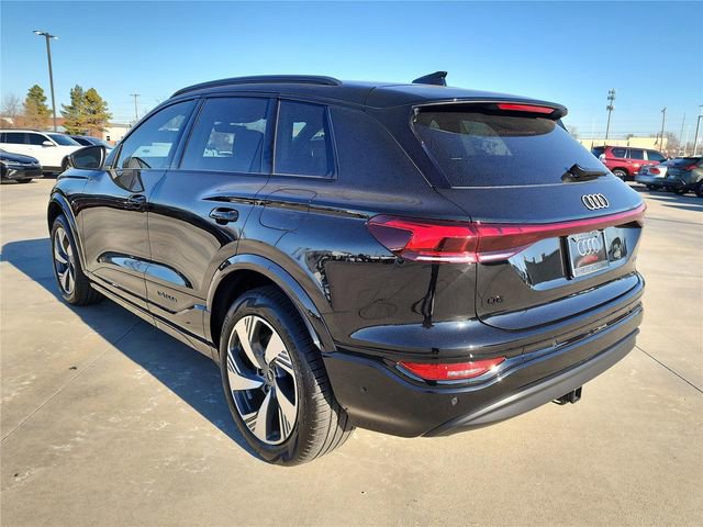 New 2025 Audi Q6 e-tron Premium AWD/4WD image 5