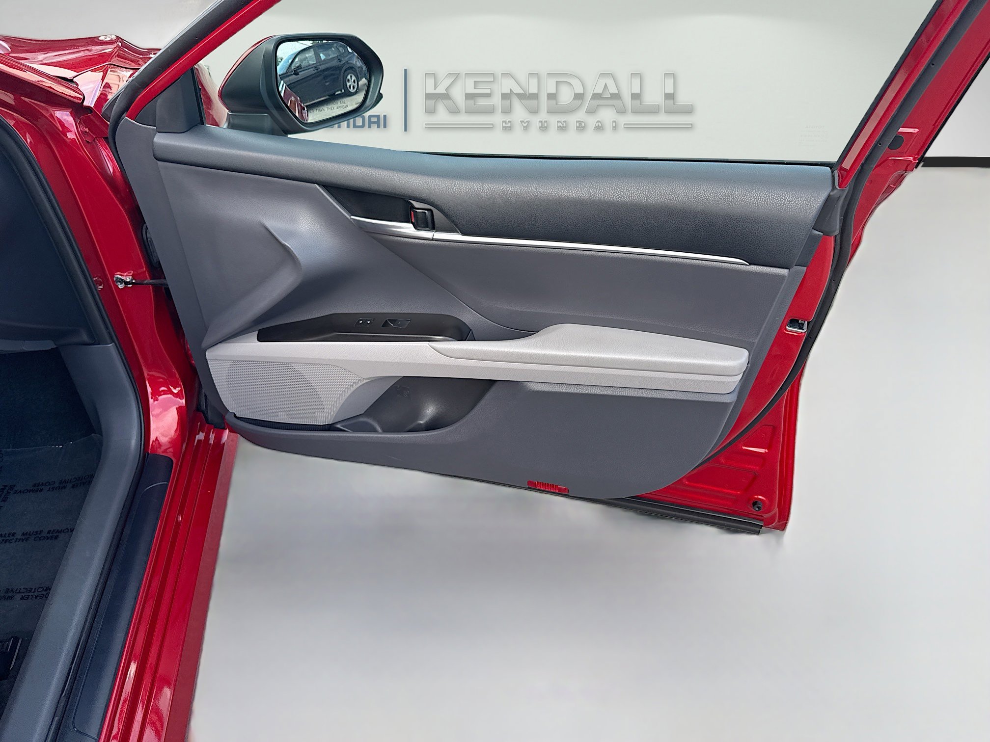 Used 2023 Toyota Camry LE image 30