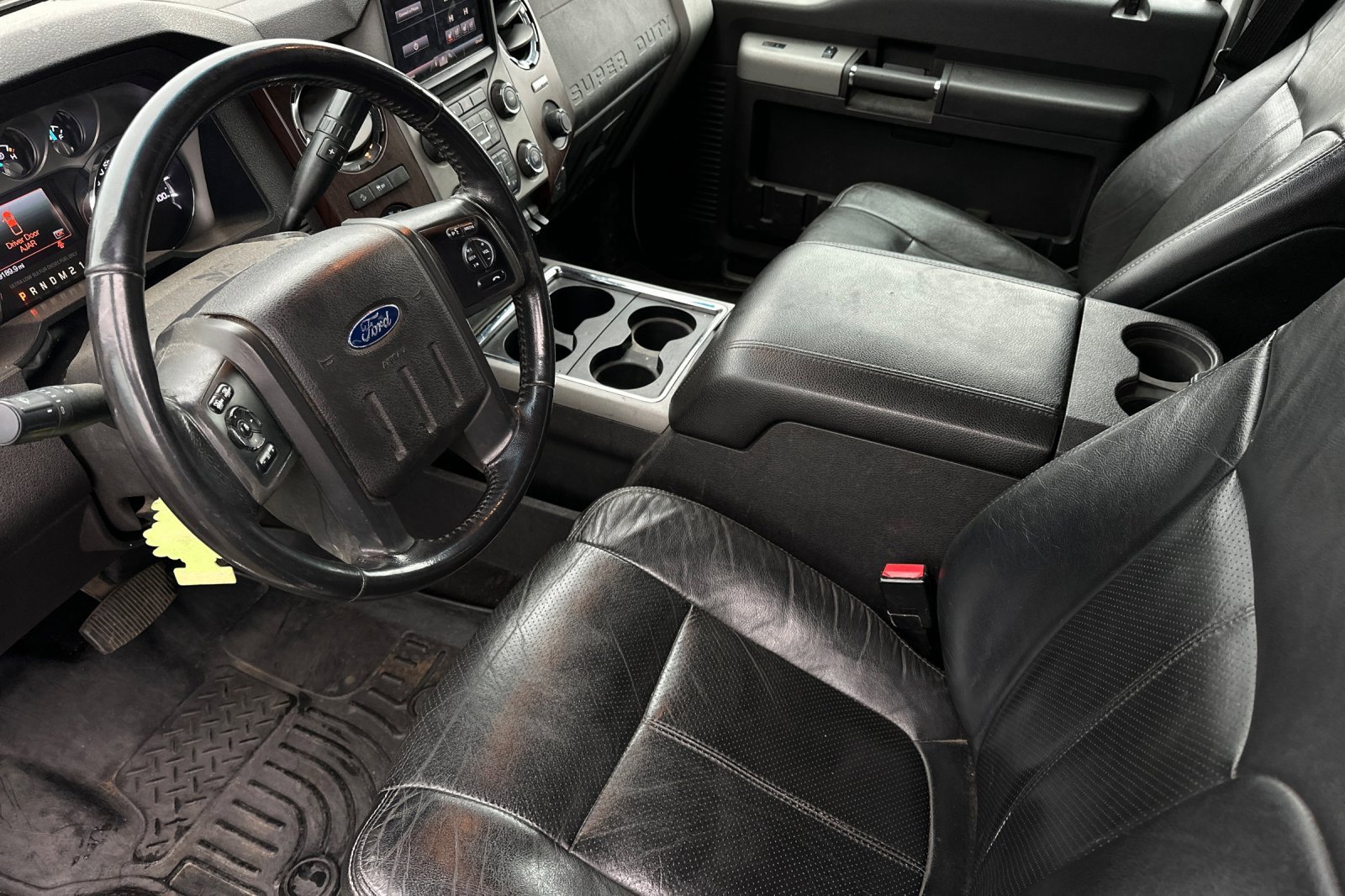 Used 2013 Ford F350 Lariat w/ Lariat Chrome Pkg image 10