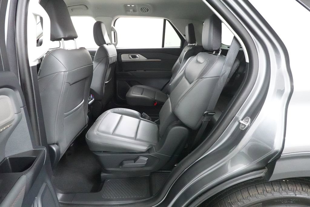 New 2026 Ford Explorer Active w/ Active Comfort Package AWD/4WD image 25