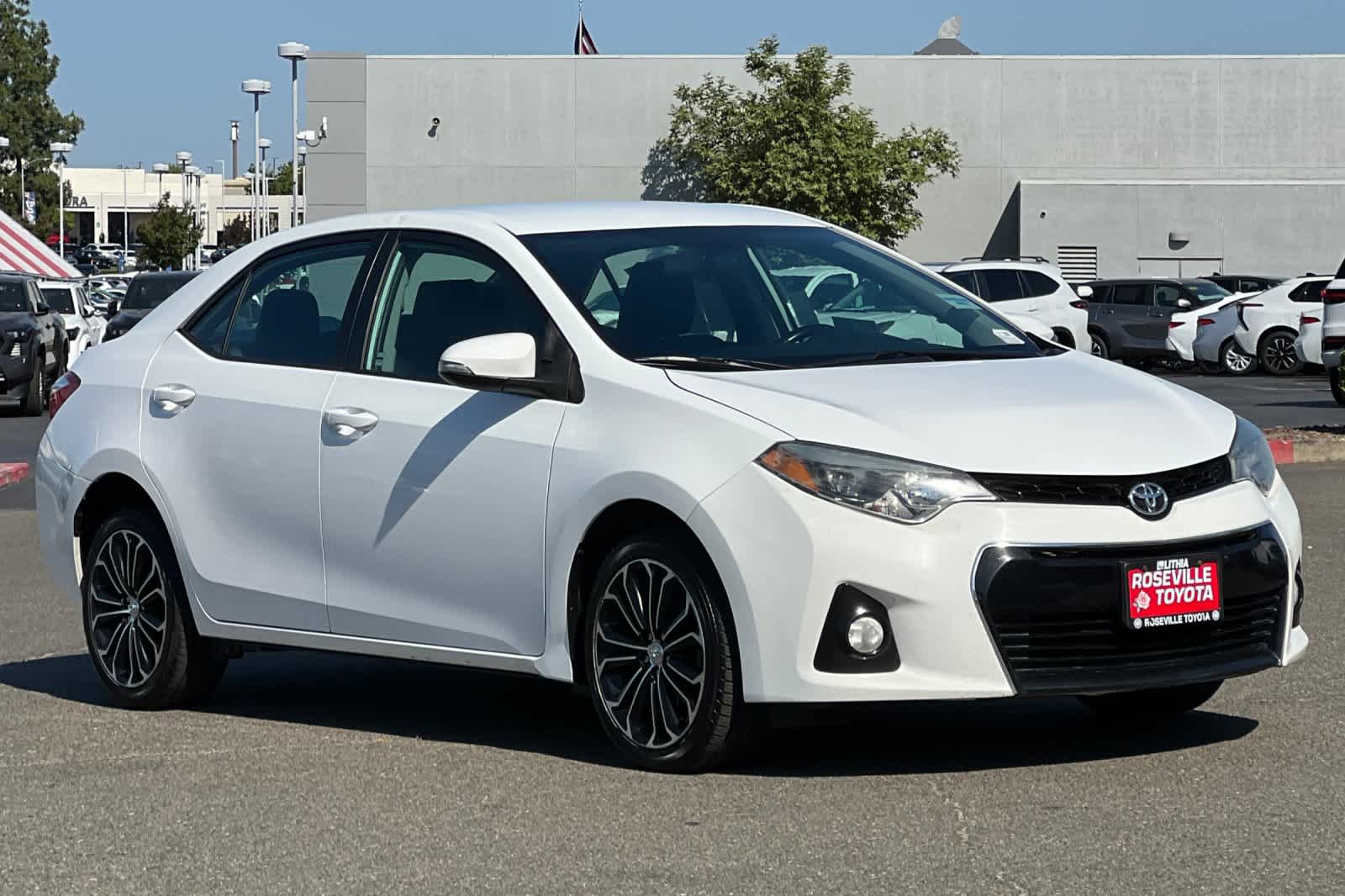 Used 2014 Toyota Corolla S FWD image 5