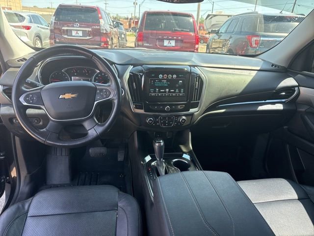 Used 2019 Chevrolet Traverse LT FWD image 16