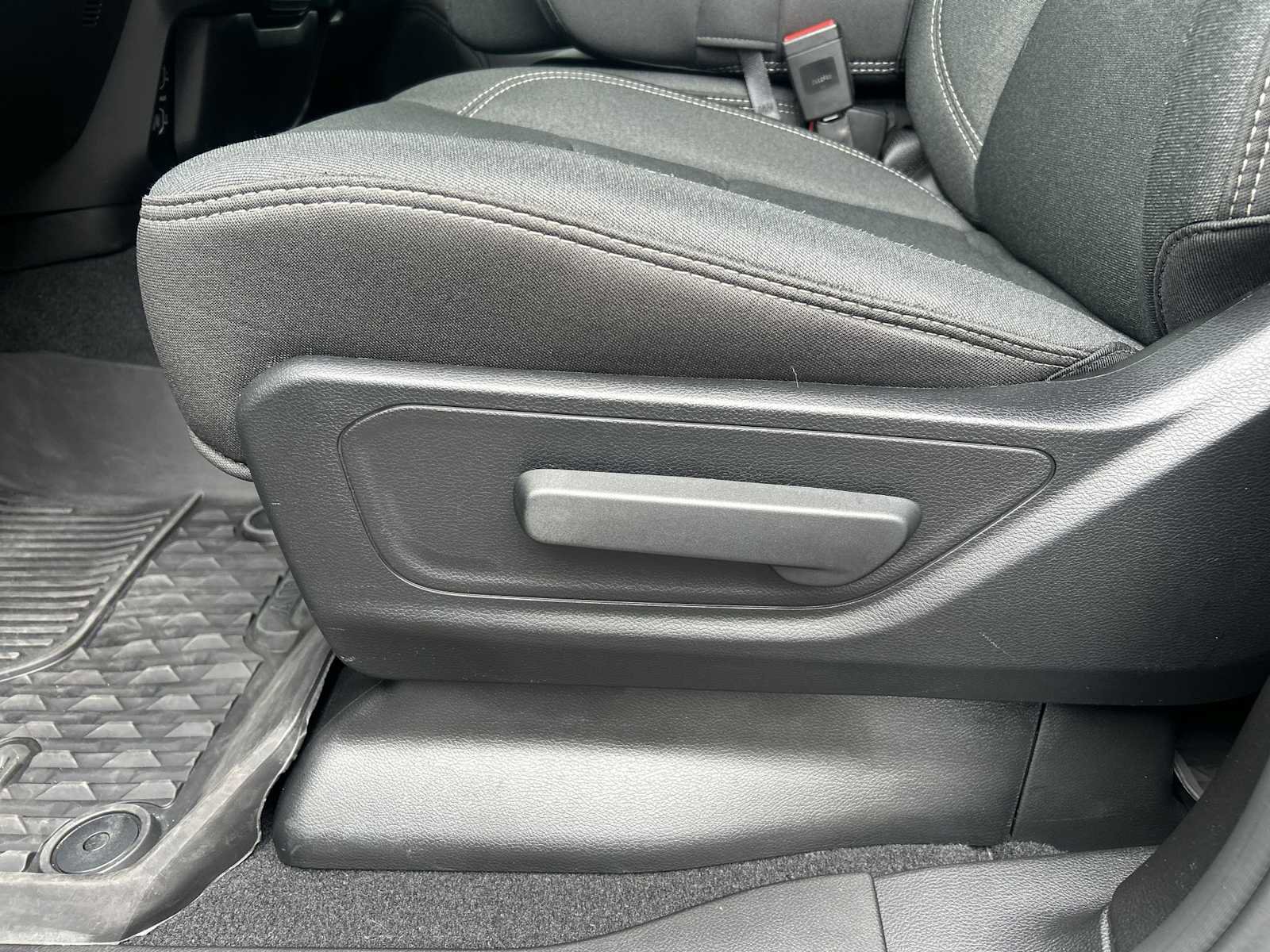 Used 2026 RAM 1500 Classic Warlock AWD/4WD image 14