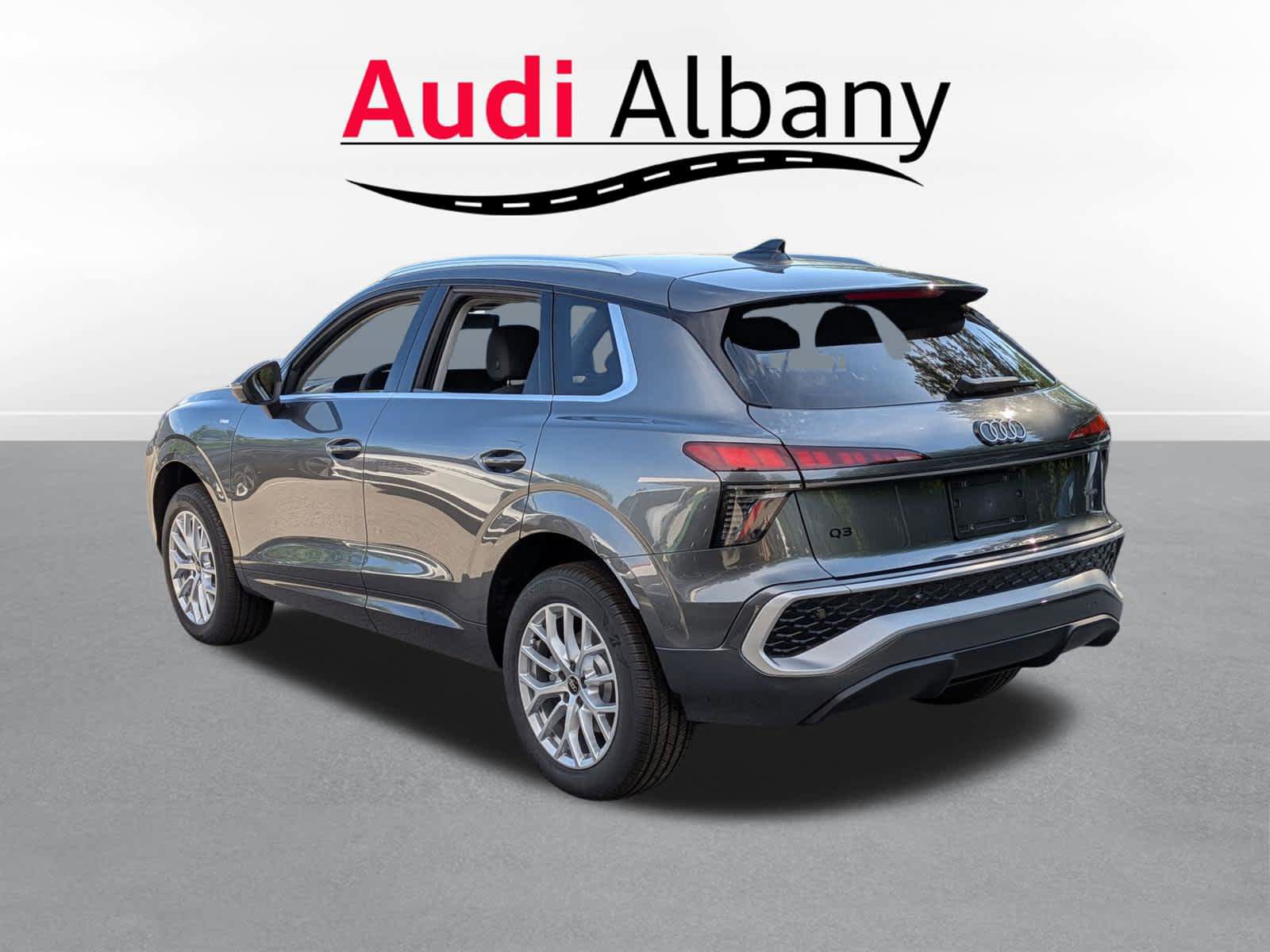 New 2026 Audi Q3 quattro 2.0T AWD/4WD image 5