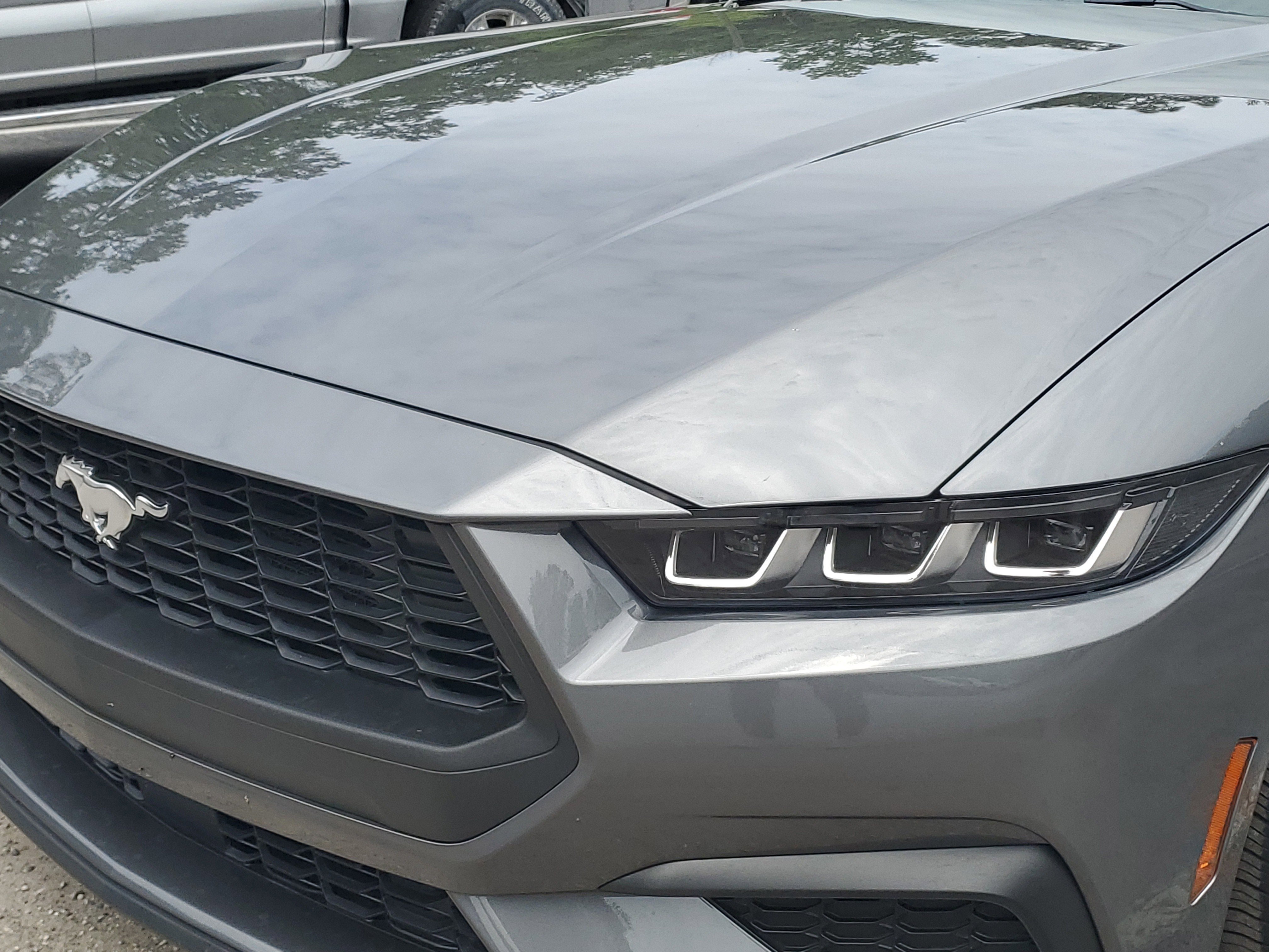 Used 2024 Ford Mustang Coupe RWD image 9