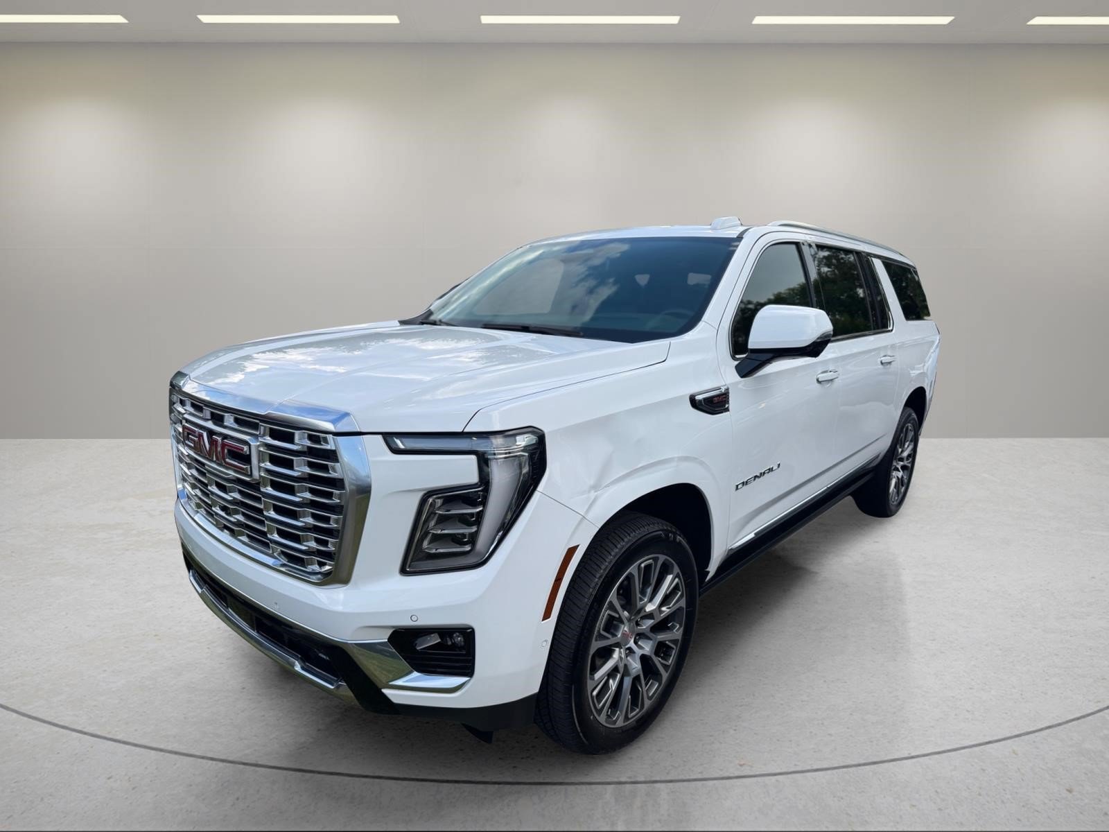 Used 2026 GMC Yukon XL Denali w/ Sun & Power Step Package