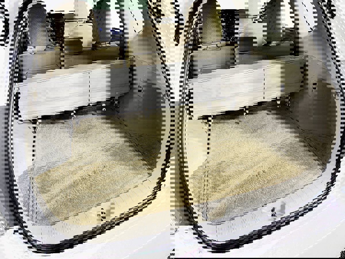 Used 2012 Toyota Prius V Three image 43