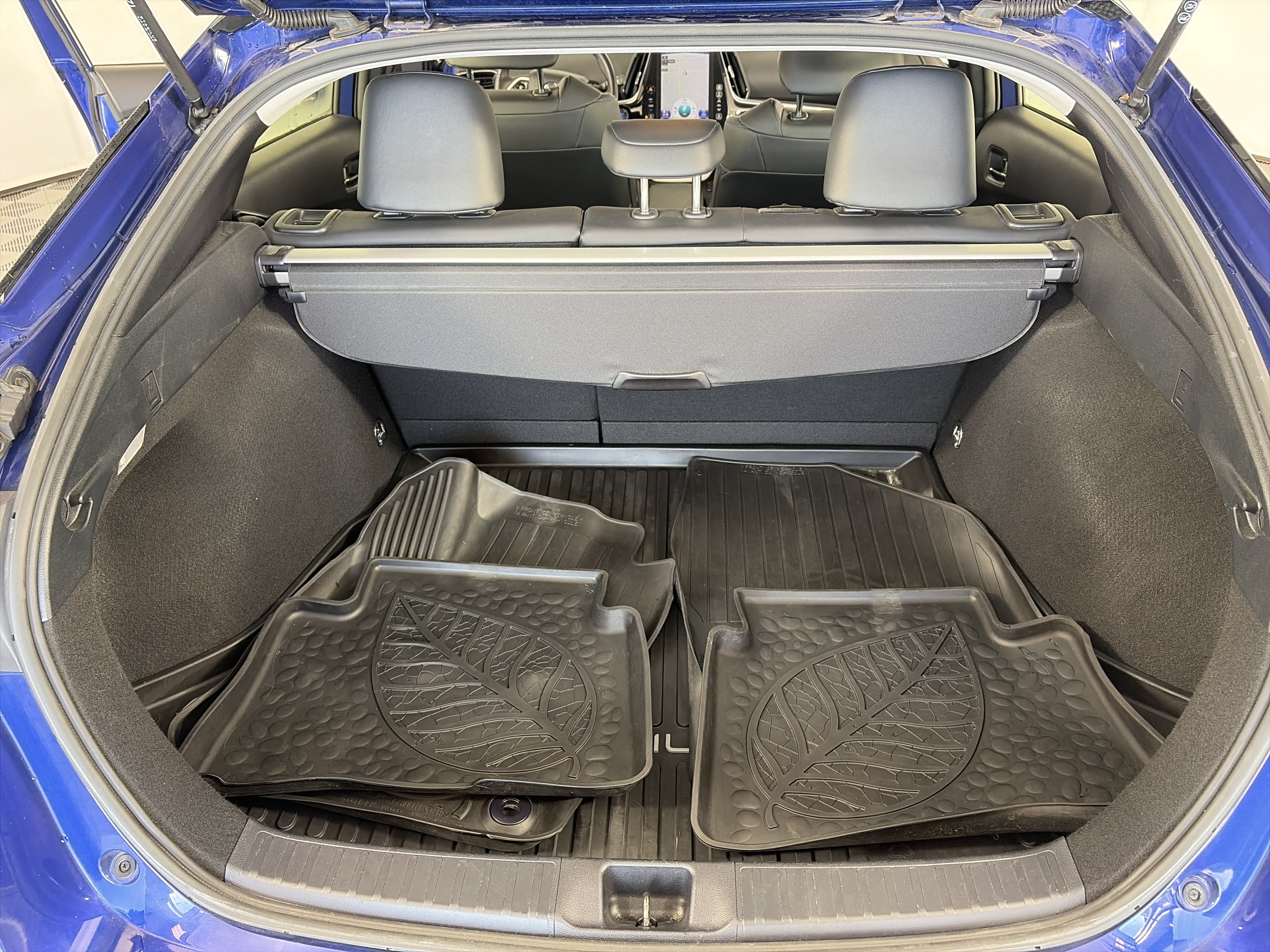Used 2018 Toyota Prius Four Touring FWD image 14