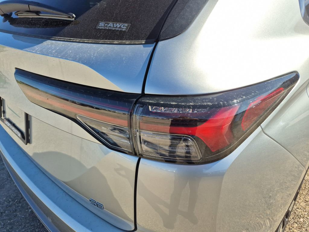 New 2026 Mitsubishi Outlander SE image 45