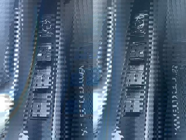 Used 2024 Lexus UX 250h F Sport image 26