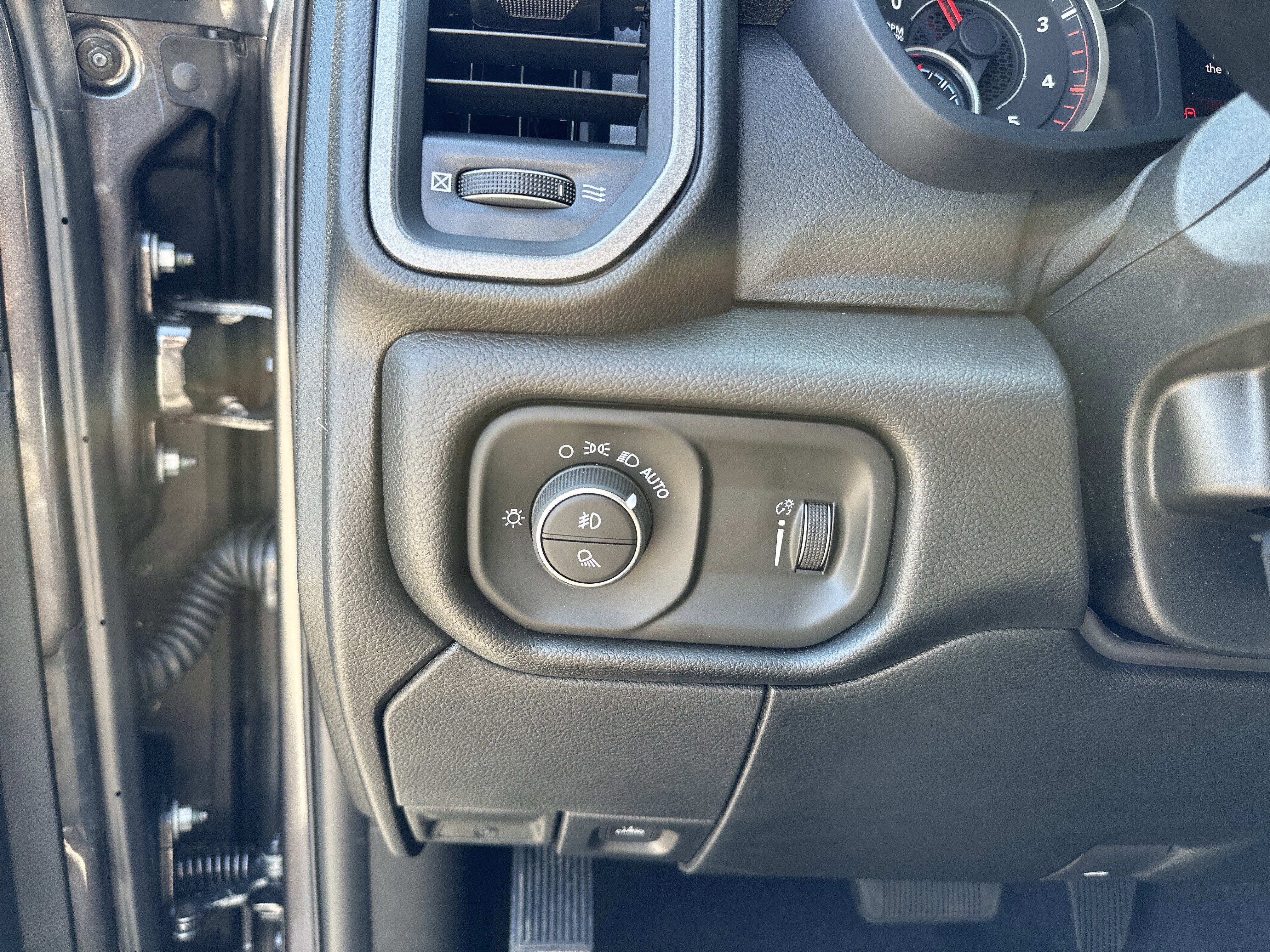 New 2026 RAM 2500 Tradesman image 30