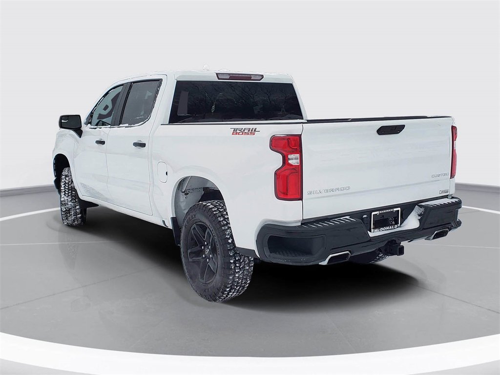 Used 2020 Chevrolet Silverado 1500 Custom Trail Boss w/ Custom Convenience Package image 4