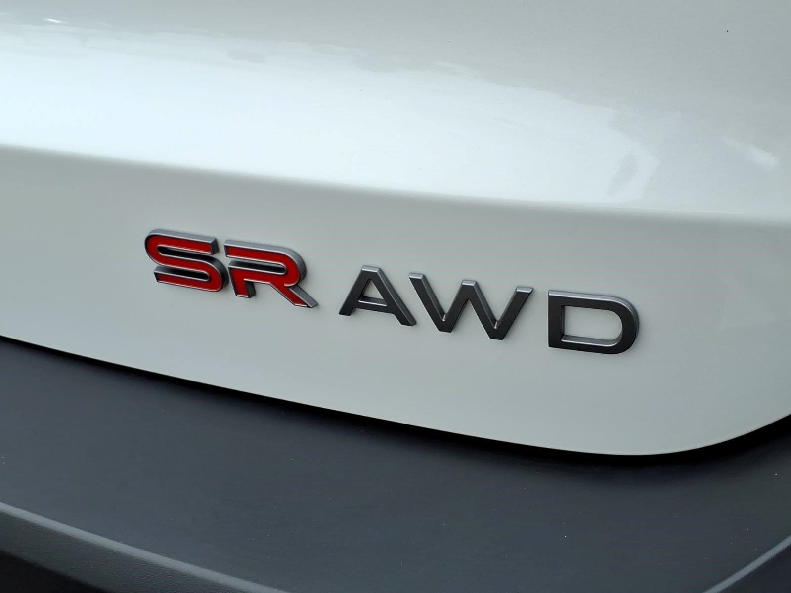 Certified 2025 Nissan Kicks SR AWD/4WD image 24