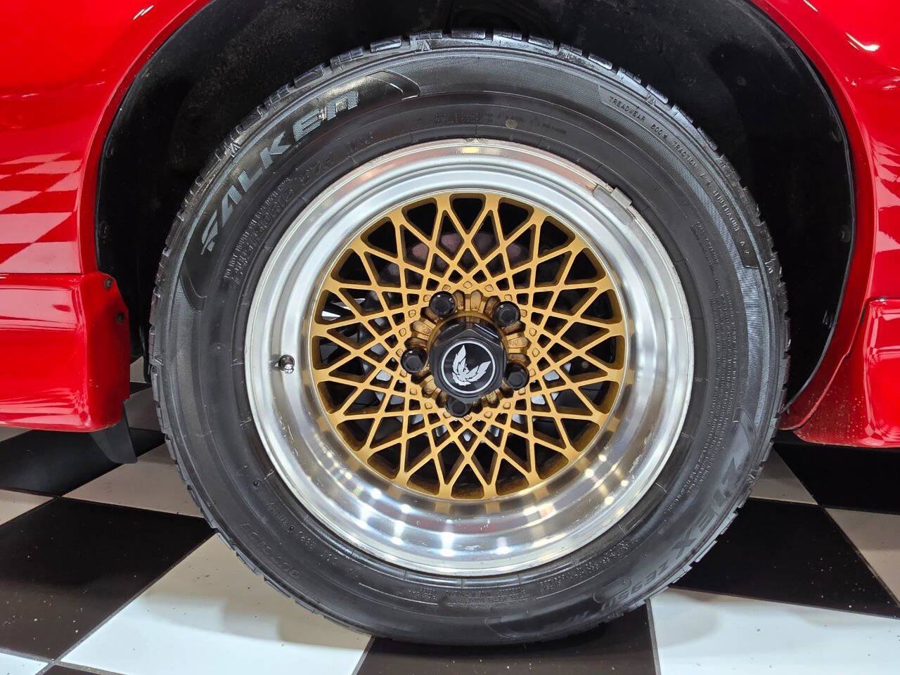 Used 1987 Pontiac Firebird Trans Am image 18