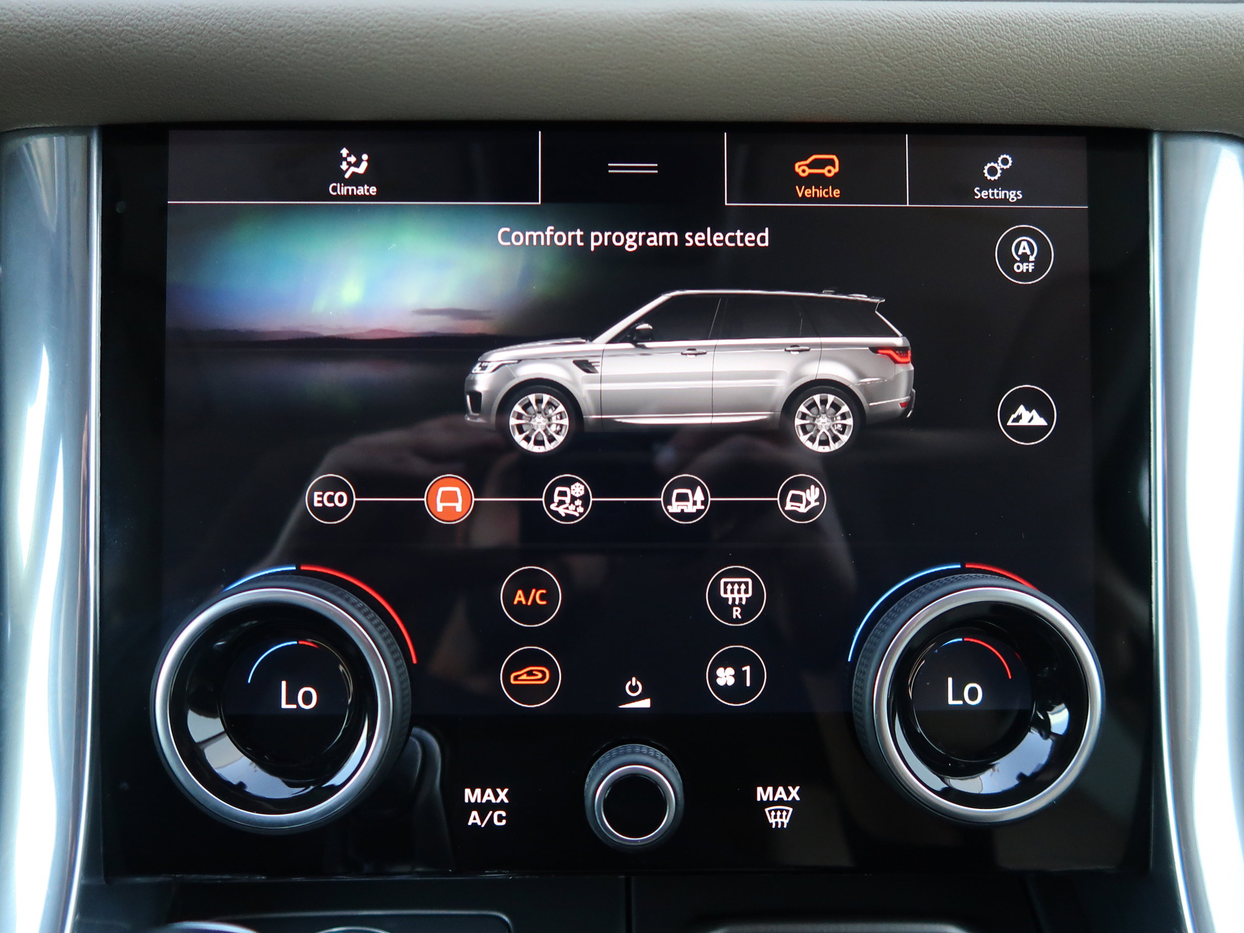 Used 2018 Land Rover Range Rover Sport SE image 22