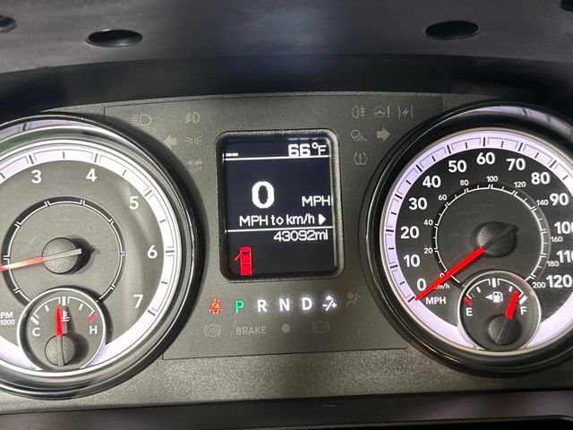 Used 2024 RAM 1500 Classic SLT image 18