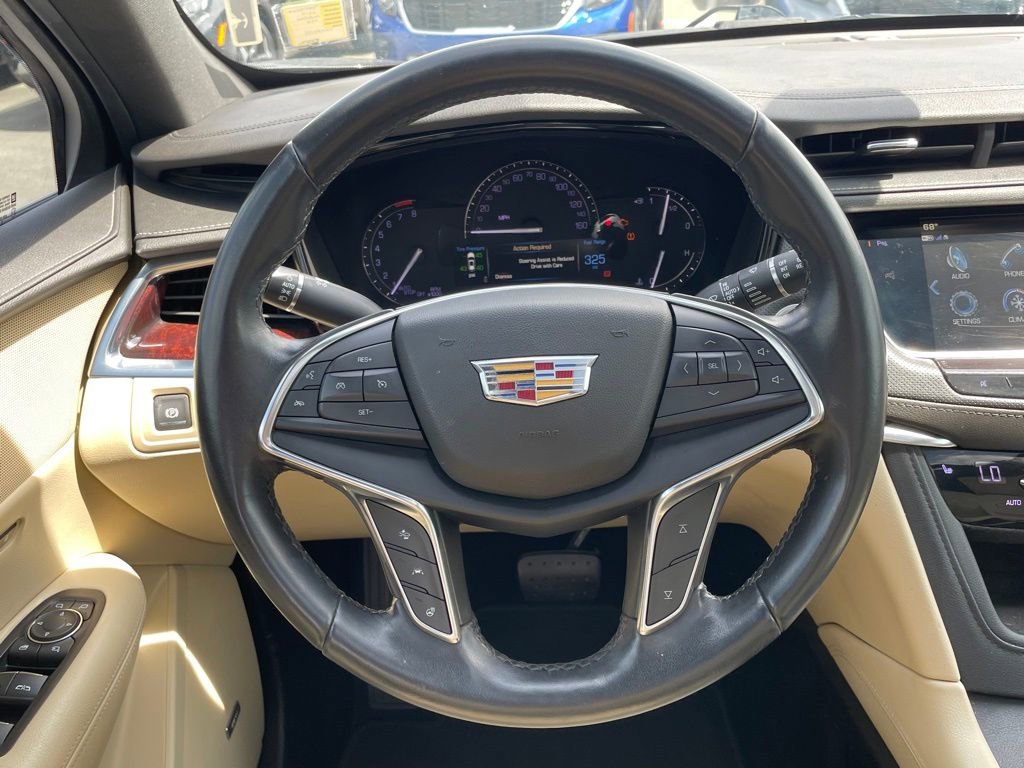 Used 2019 Cadillac XT5 Luxury image 13