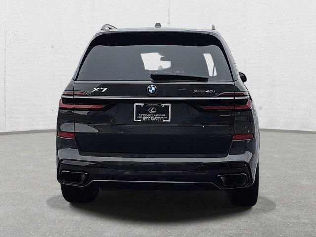 Used 2024 BMW X7 xDrive40i w/ M Sport Package image 6