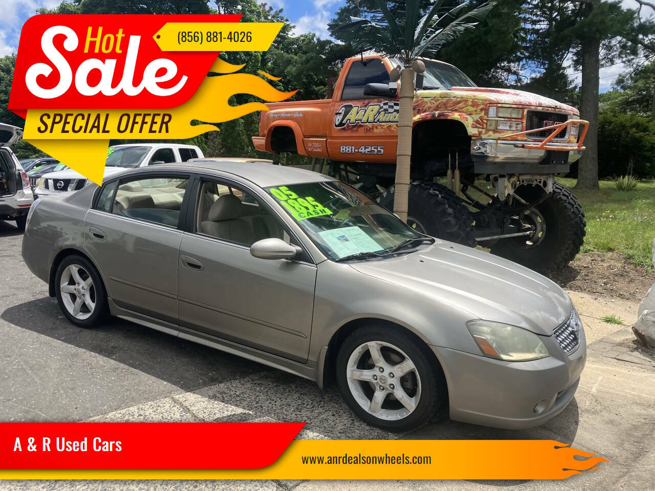 Used 2005 Nissan Altima 3.5 SE FWD image 1
