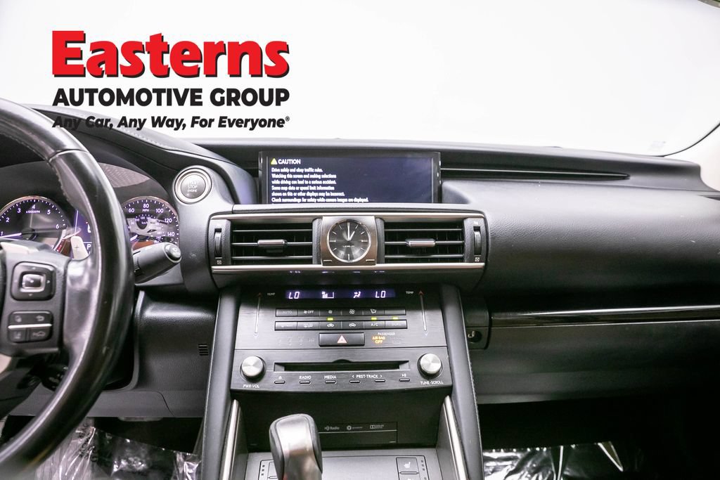 Used 2018 Lexus IS 300 AWD image 19