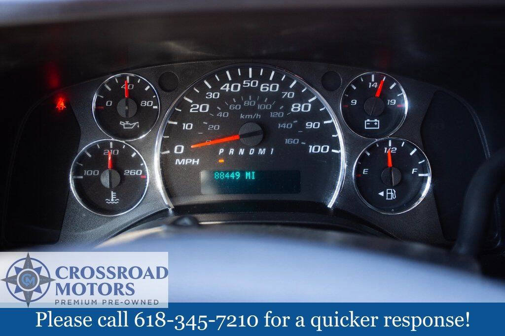 Used 2016 Chevrolet Express 2500 RWD image 24