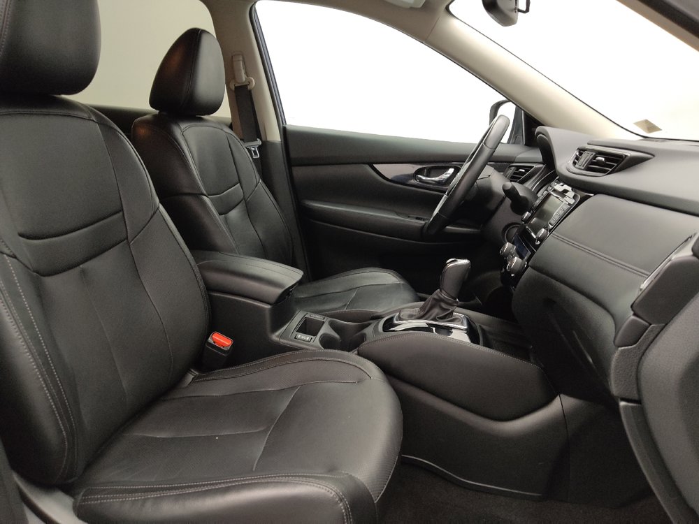 Used 2018 Nissan Rogue SL FWD image 21