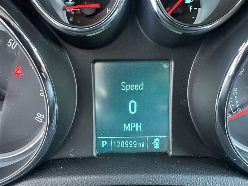 Used 2015 Buick Encore Convenience FWD image 17