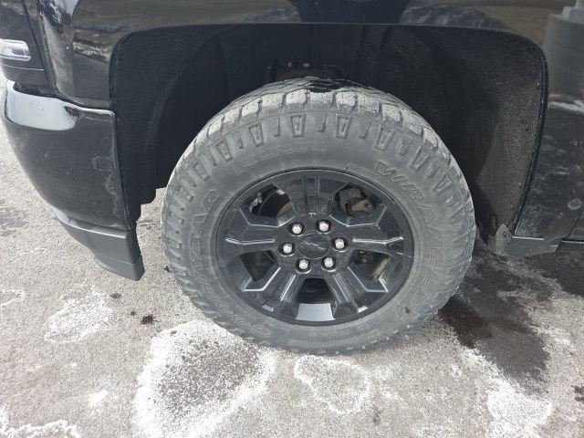 Used 2017 Chevrolet Silverado 1500 LTZ Z71 w/ LTZ Plus Package image 12