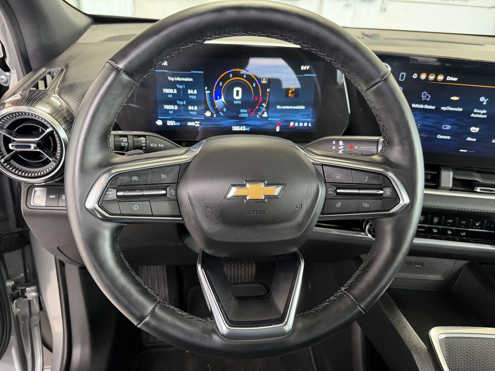 Used 2025 Chevrolet Equinox LT image 27