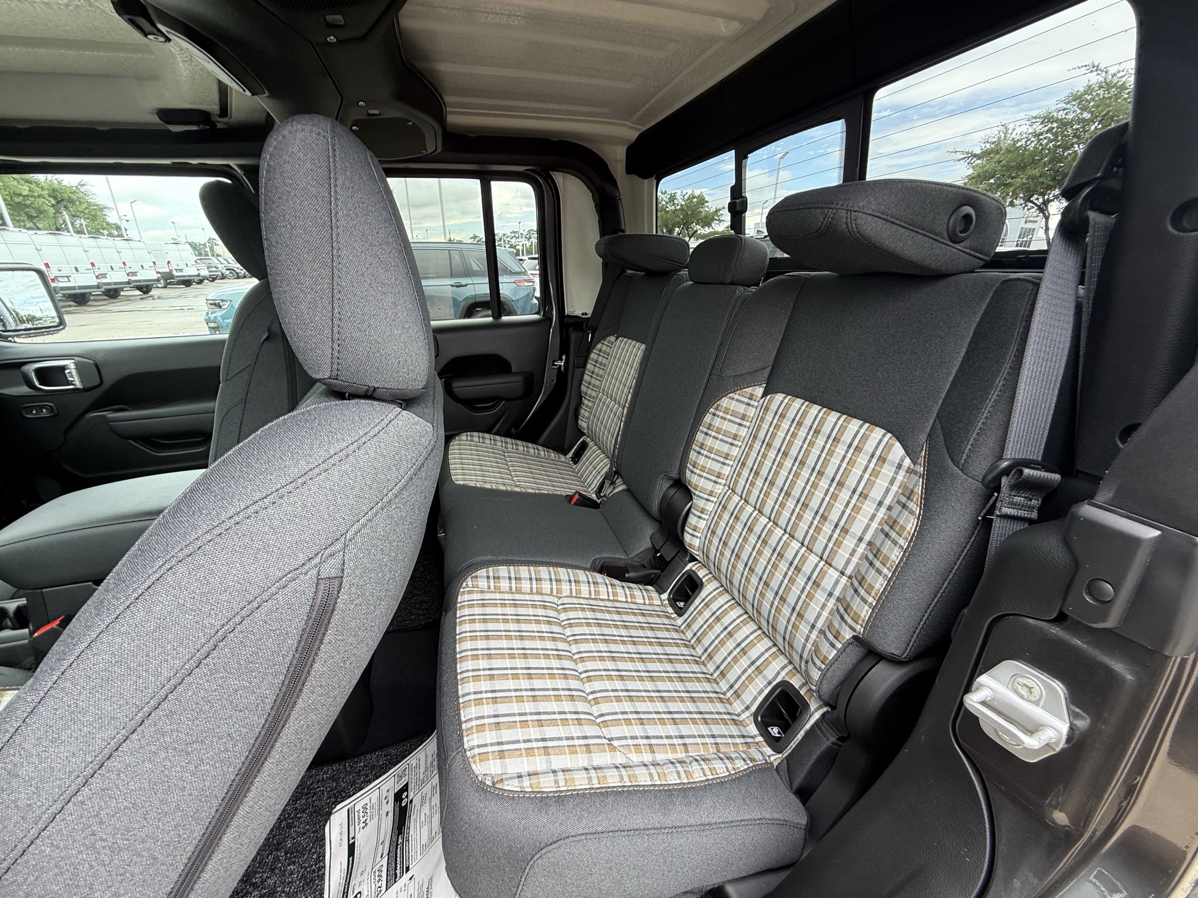New 2026 Jeep Gladiator Sport AWD/4WD image 16