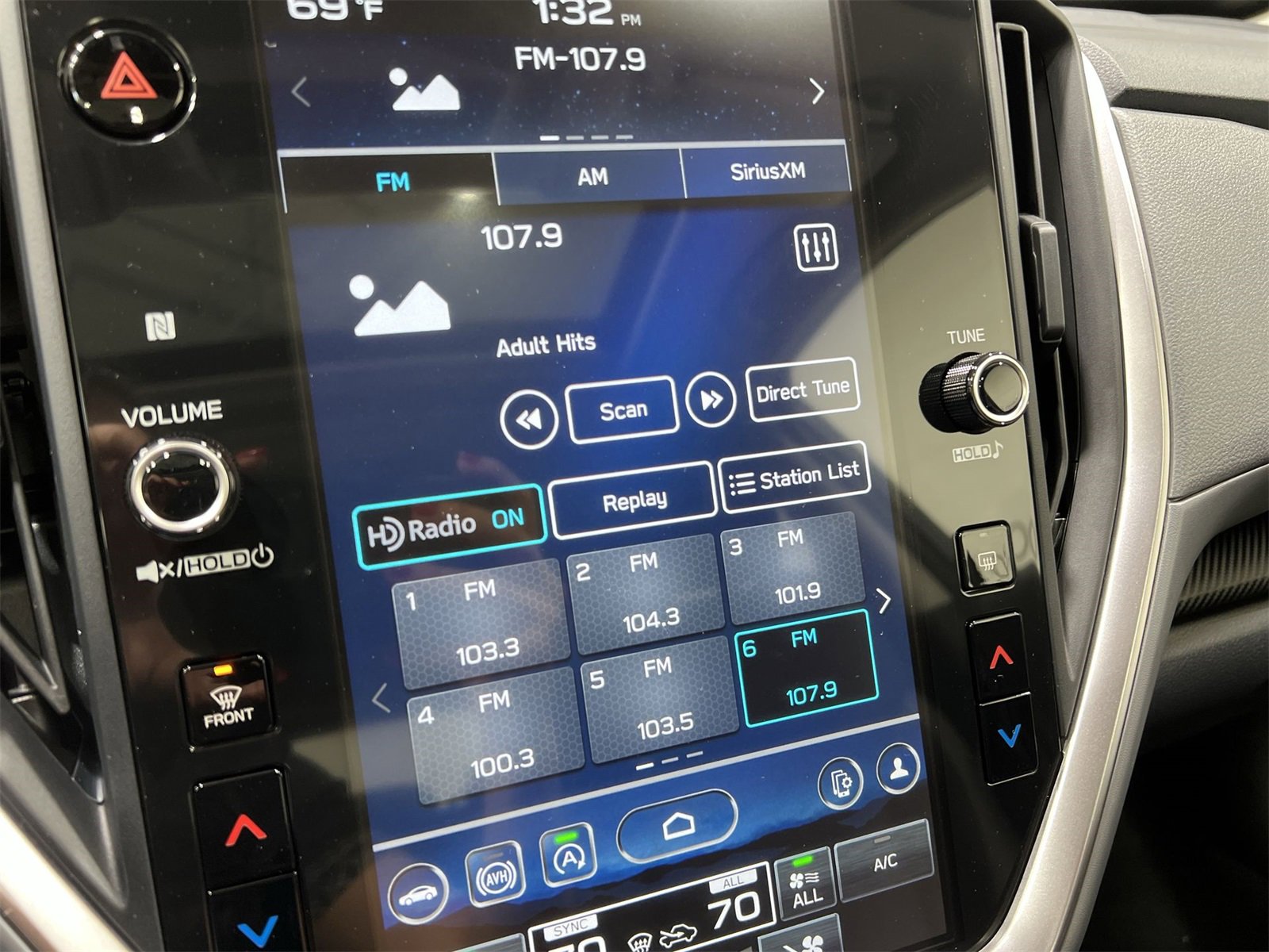 New 2025 Subaru Crosstrek 2.0i Premium image 16