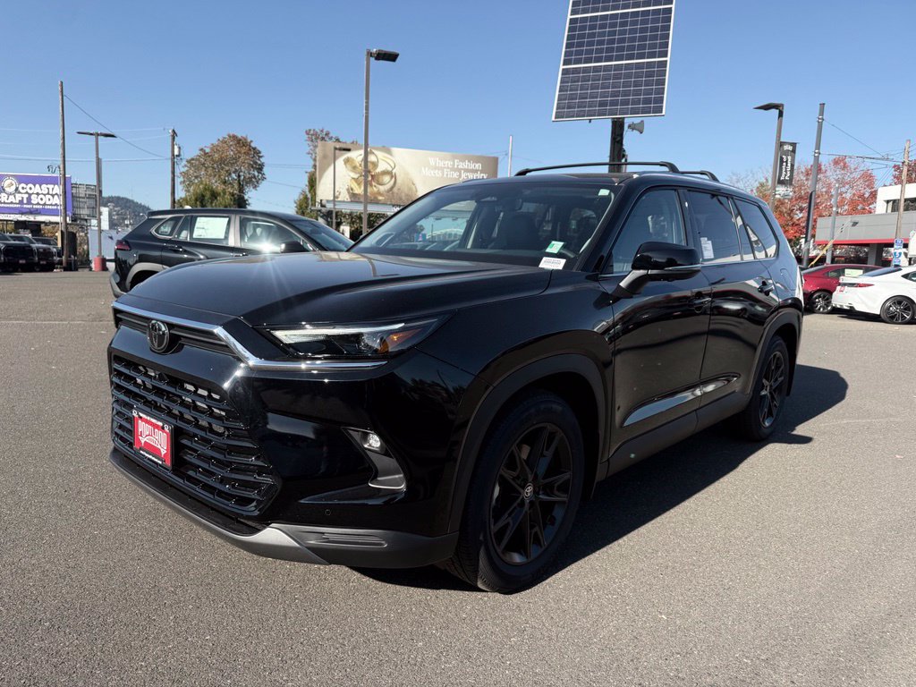 New 2026 Toyota Grand Highlander AWD image 4