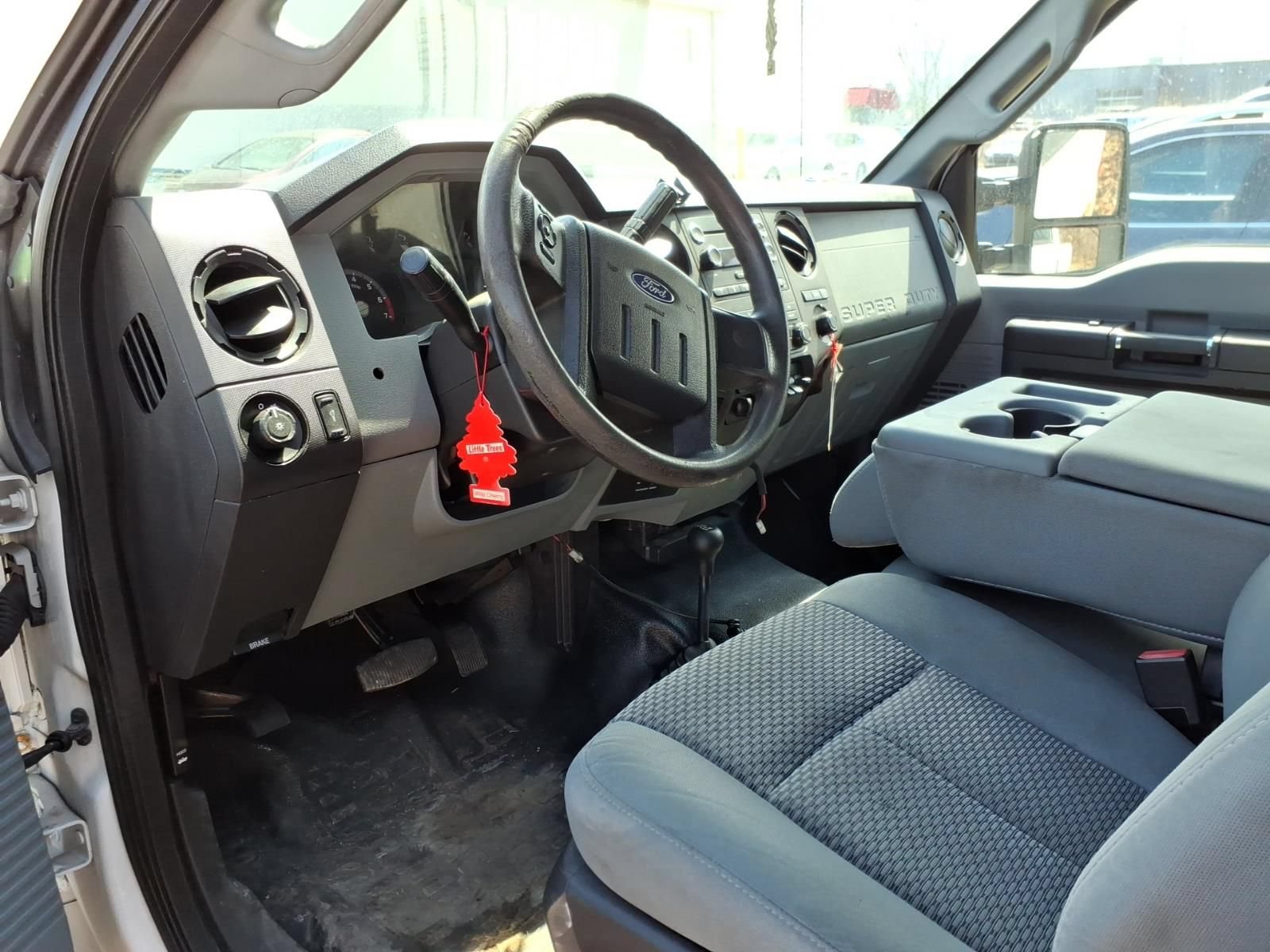 Used 2016 Ford F250 XL w/ Power Equipment Group AWD/4WD image 7